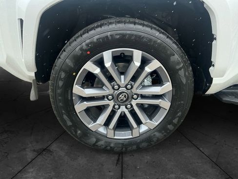 New 2026 Toyota 4Runner Limited image 15