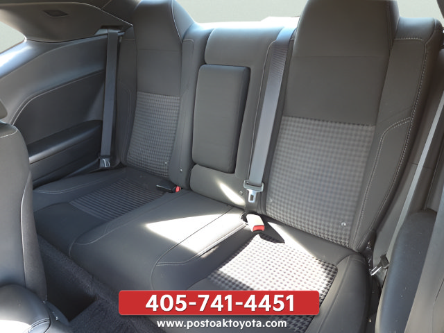 Used 2018 Dodge Challenger R/T w/ Sound Group RWD image 23