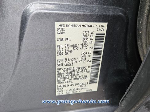 Used 2023 Nissan Frontier SV w/ Technology Package image 14