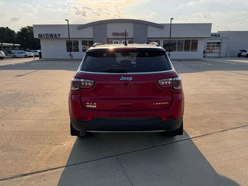 Used 2023 Jeep Compass Limited AWD/4WD image 5