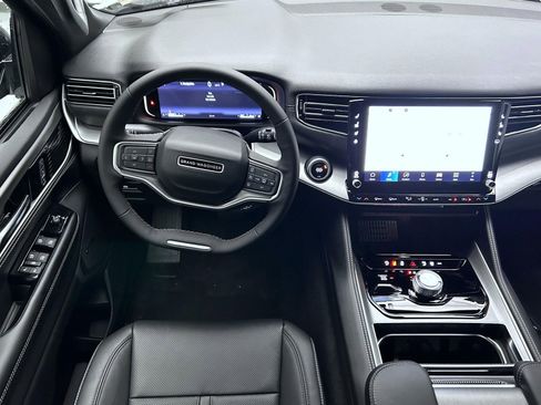 New 2026 Jeep Grand Wagoneer 4WD image 13