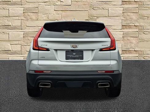 Used 2021 Cadillac XT4 Luxury w/ Trailering Package AWD/4WD image 5