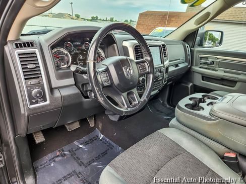 Used 2018 RAM 1500 Big Horn AWD/4WD image 10