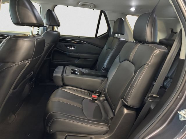 Used 2025 Honda Pilot EX-L image 14