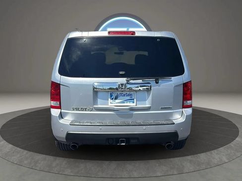 Used 2011 Honda Pilot Touring image 12