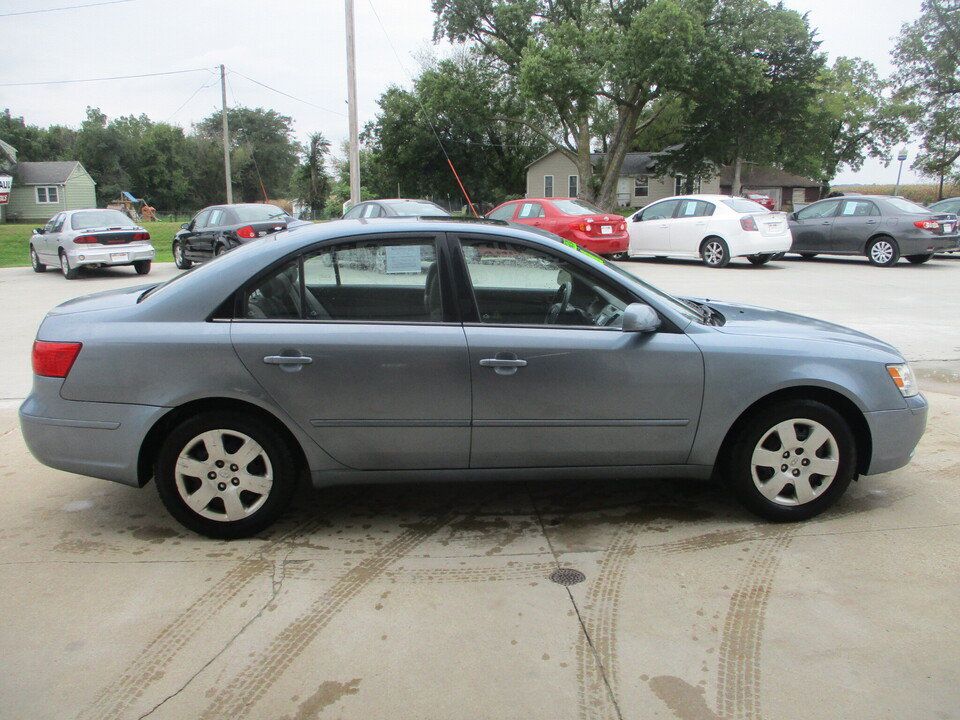 Used 2010 Hyundai Sonata GLS FWD image 16