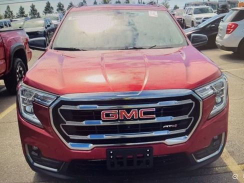 Used 2024 GMC Terrain AT4 w/ Tech Package image 7
