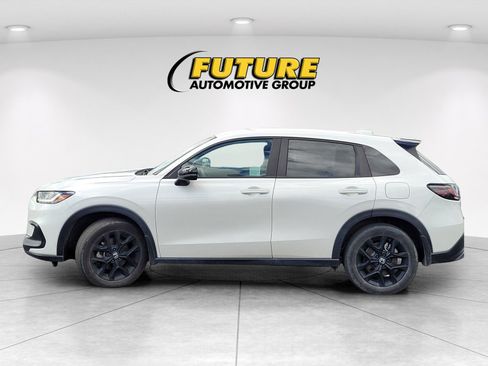 Used 2024 Honda HR-V Sport image 8