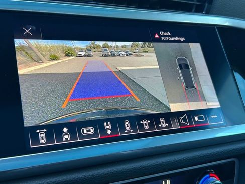 Used 2022 Audi Q3 2.0T Premium Plus image 34