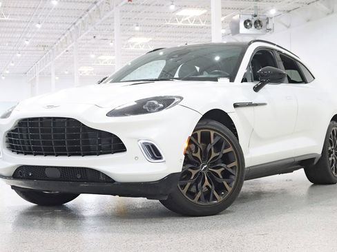 Used 2021 Aston Martin DBX AWD/4WD image 6