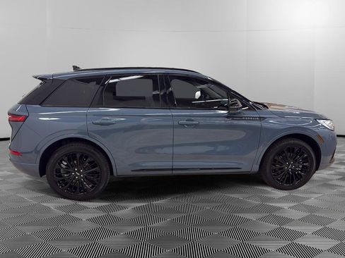 Used 2025 Lincoln Corsair Grand Touring w/ Equipment Group 301A image 8