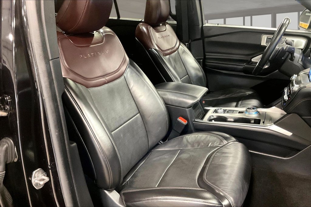 Used 2020 Ford Explorer Platinum AWD/4WD image 31