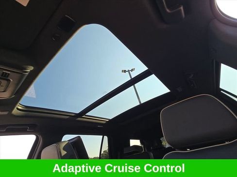 Used 2024 Chevrolet Tahoe Premier w/ Advanced Technology Package AWD/4WD image 26