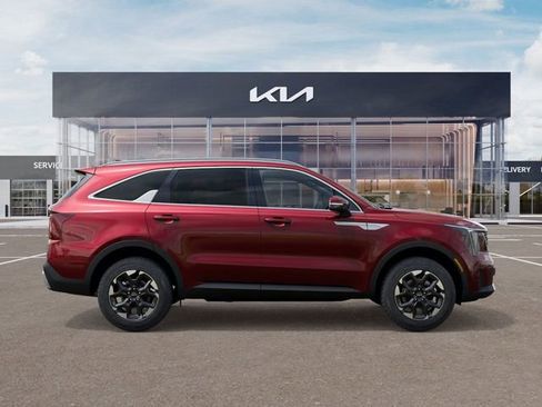 New 2025 Kia Sorento S image 7