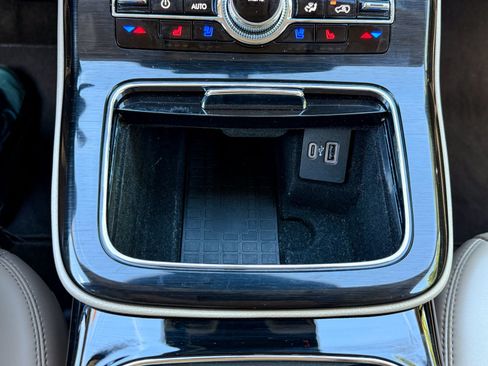 Used 2023 Lincoln Nautilus Reserve w/ Monochromatic Package AWD/4WD image 27