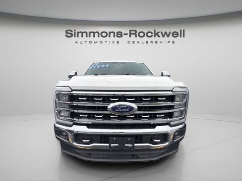 Used 2024 Ford F250 Lariat w/ Chrome Package AWD/4WD image 6
