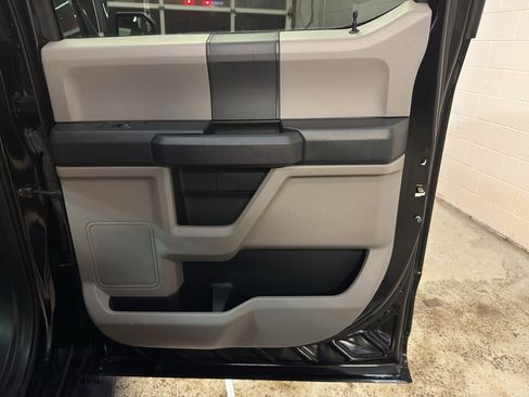 Used 2018 Ford F150 XL w/ Equipment Group 101A Mid image 25