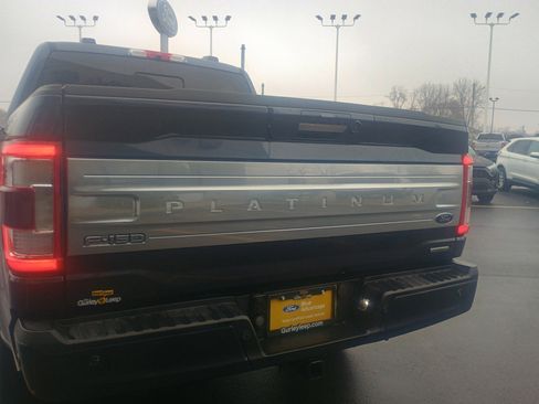 Used 2021 Ford F150 Platinum image 11