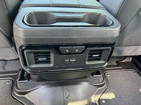 Used 2026 GMC Sierra 1500 AT4 w/ AT4 Premium Package AWD/4WD image 49