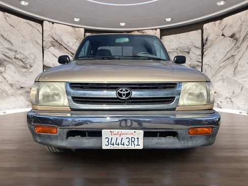 Used 1999 Toyota Tacoma 2WD Xtracab image 2