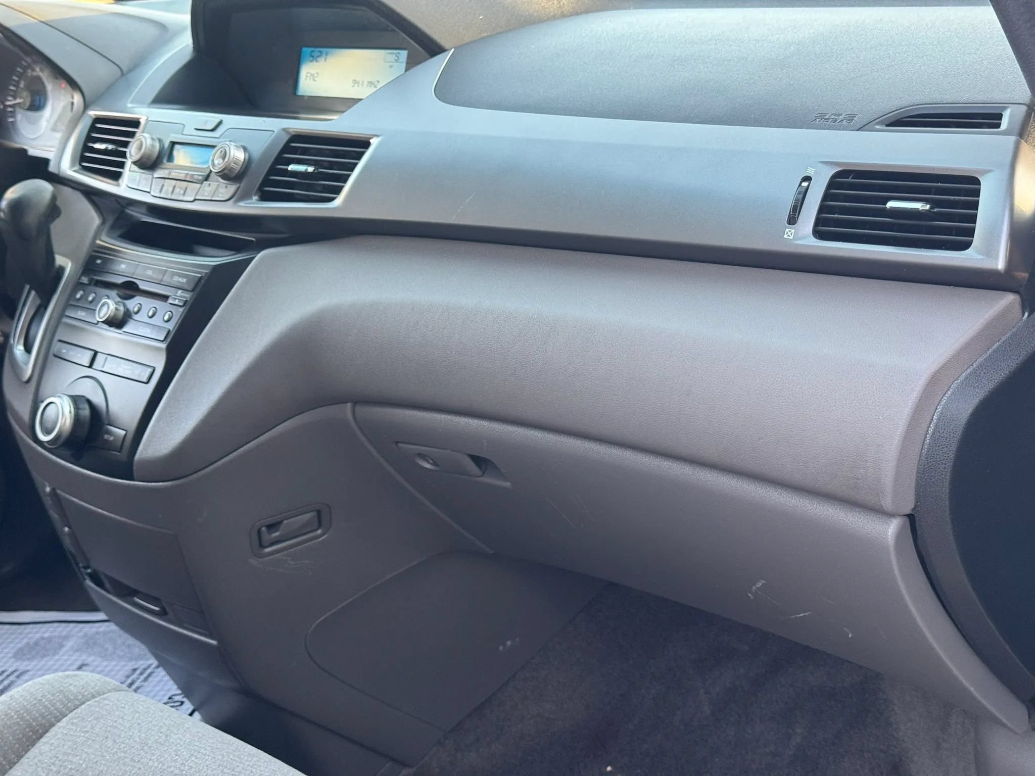 Used 2011 Honda Odyssey EX image 22