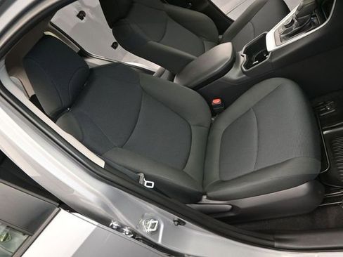 Used 2025 Toyota RAV4 LE image 16