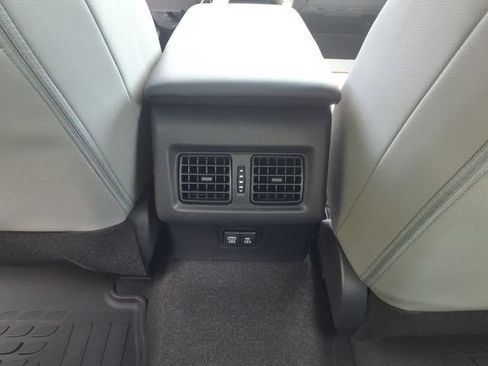 New 2026 Toyota Camry SE w/ Convenience Package FWD image 6