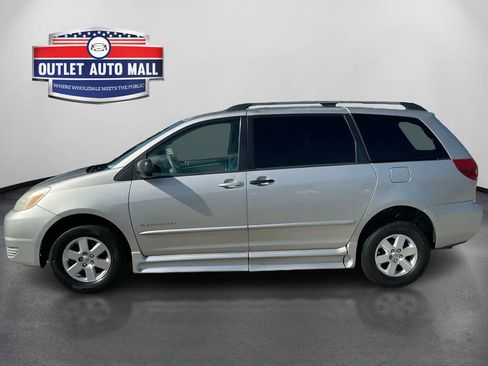 Used 2005 Toyota Sienna CE FWD image 5