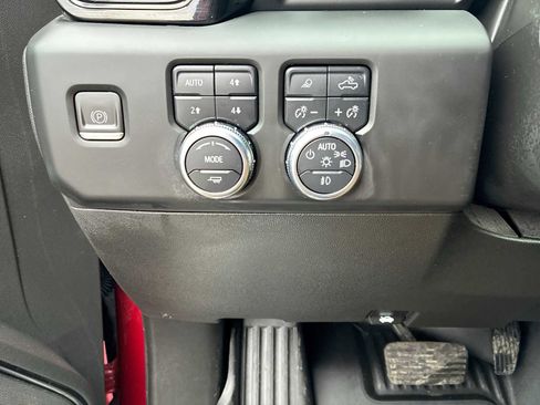 Certified 2023 GMC Sierra 1500 AT4 w/ Technology Package image 16