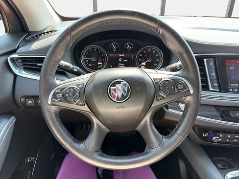 Used 2021 Buick Enclave Premium w/ Sun and Sites Package AWD/4WD image 28