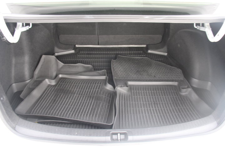 Certified 2025 Toyota Corolla LE w/ Convenience Package FWD image 14