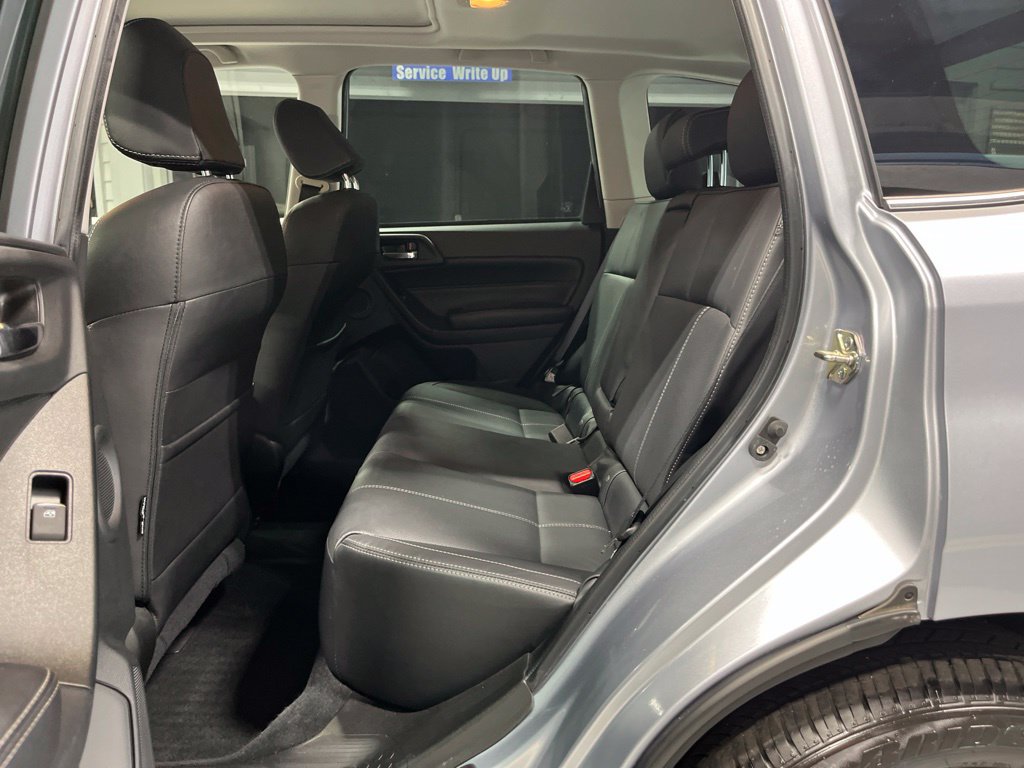 Used 2018 Subaru Forester 2.5i Touring w/ Popular Package #2 AWD/4WD image 34