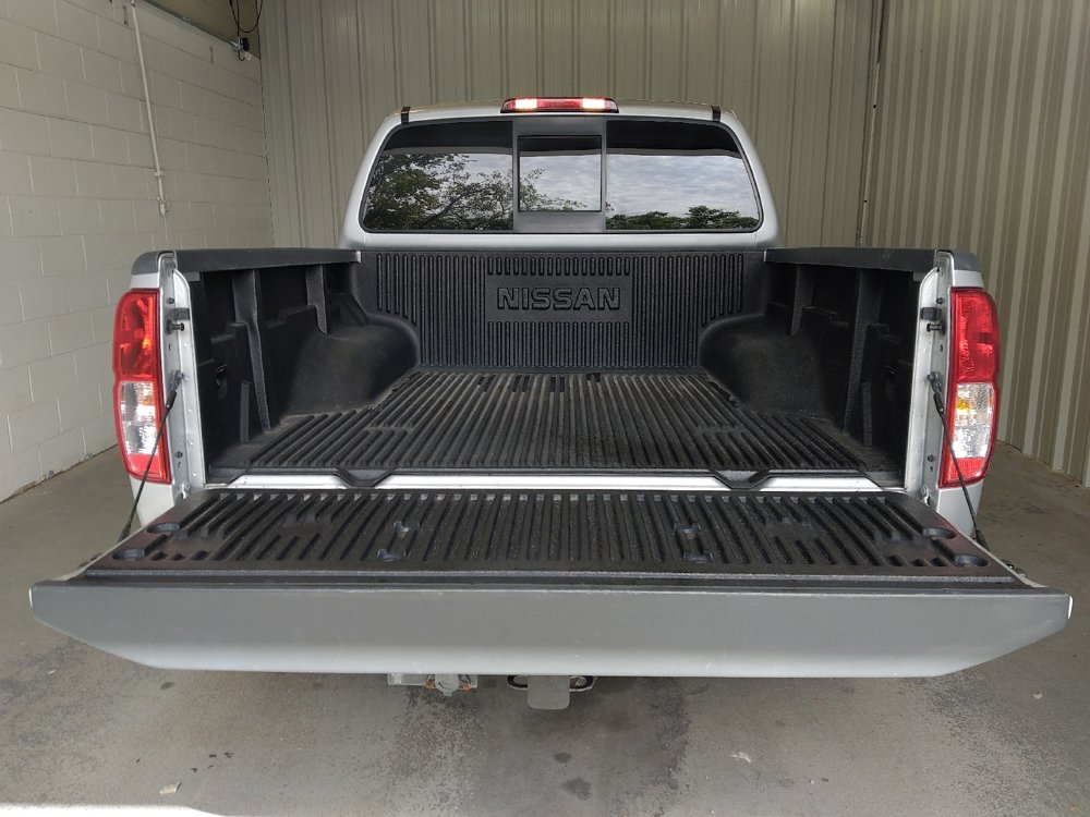 Used 2018 Nissan Frontier SV AWD/4WD image 29