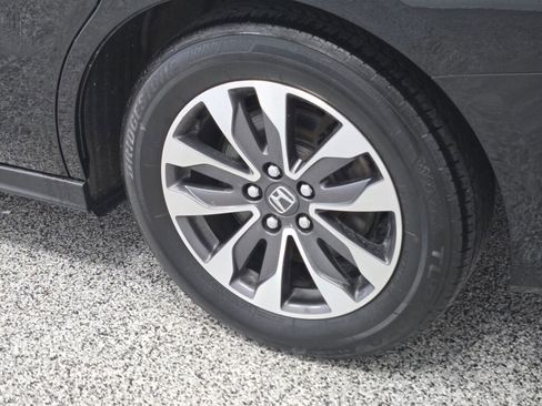 Used 2023 Honda Odyssey EX-L image 15