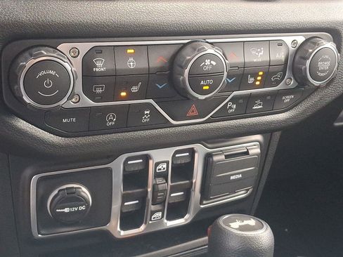 New 2025 Jeep Wrangler Sport S image 9