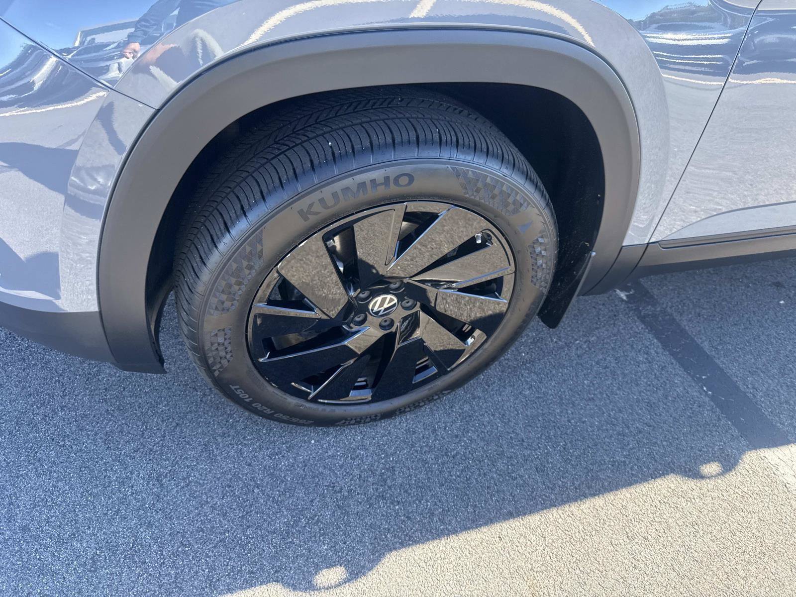 Certified 2026 Volkswagen Atlas SE AWD/4WD image 13