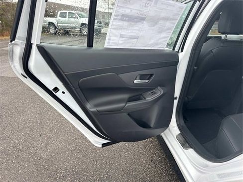 New 2026 Nissan Sentra SR w/ SR Premium Package image 13