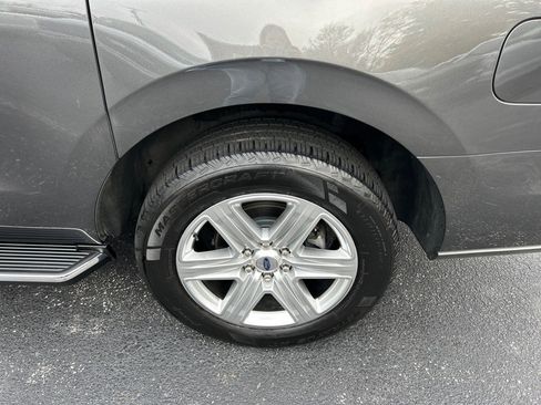 Used 2021 Ford Expedition Max XLT image 39