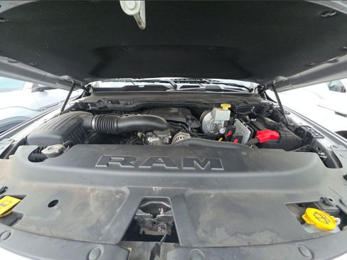 Used 2022 RAM 1500 Laramie AWD/4WD image 8