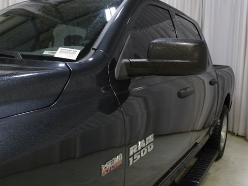 Used 2014 RAM 1500 Express image 31
