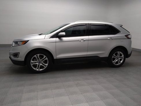Used 2017 Ford Edge Titanium w/ Technology Package image 2