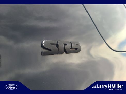 Used 2016 Toyota 4Runner SR5 image 22