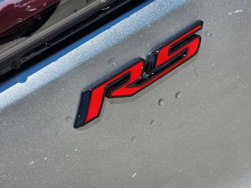 New 2025 Chevrolet Equinox EV RS image 10