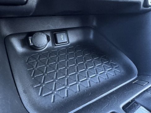 Certified 2022 Toyota RAV4 XLE w/ Convenience Package image 27