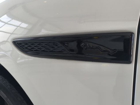 Used 2023 Jaguar F-PACE R-Dynamic S image 29