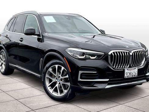 Used 2022 BMW X5 xDrive40i w/ Climate Comfort Package image 2