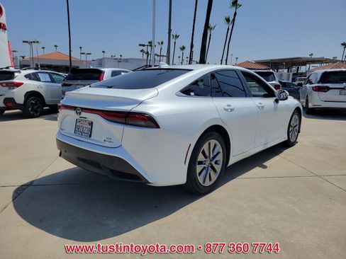 Used 2024 Toyota Mirai w/ Advanced Technology Package RWD image 4