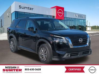 Certified 2025 Nissan Pathfinder SV