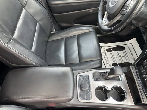 Certified 2021 Jeep Grand Cherokee Limited image 13