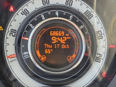 Used 2016 FIAT 500 Pop image 24